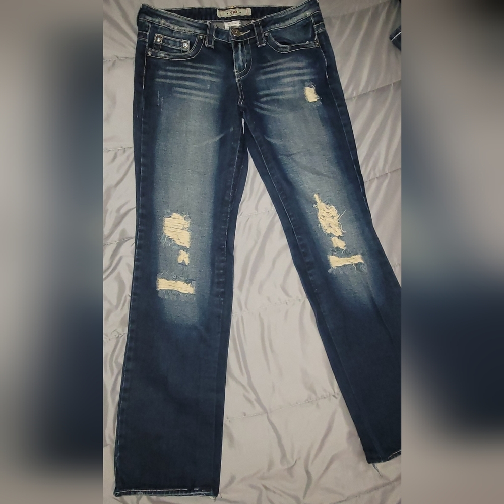 YMI Woman's Distressed Boots Cut Blue Jeans Size 7